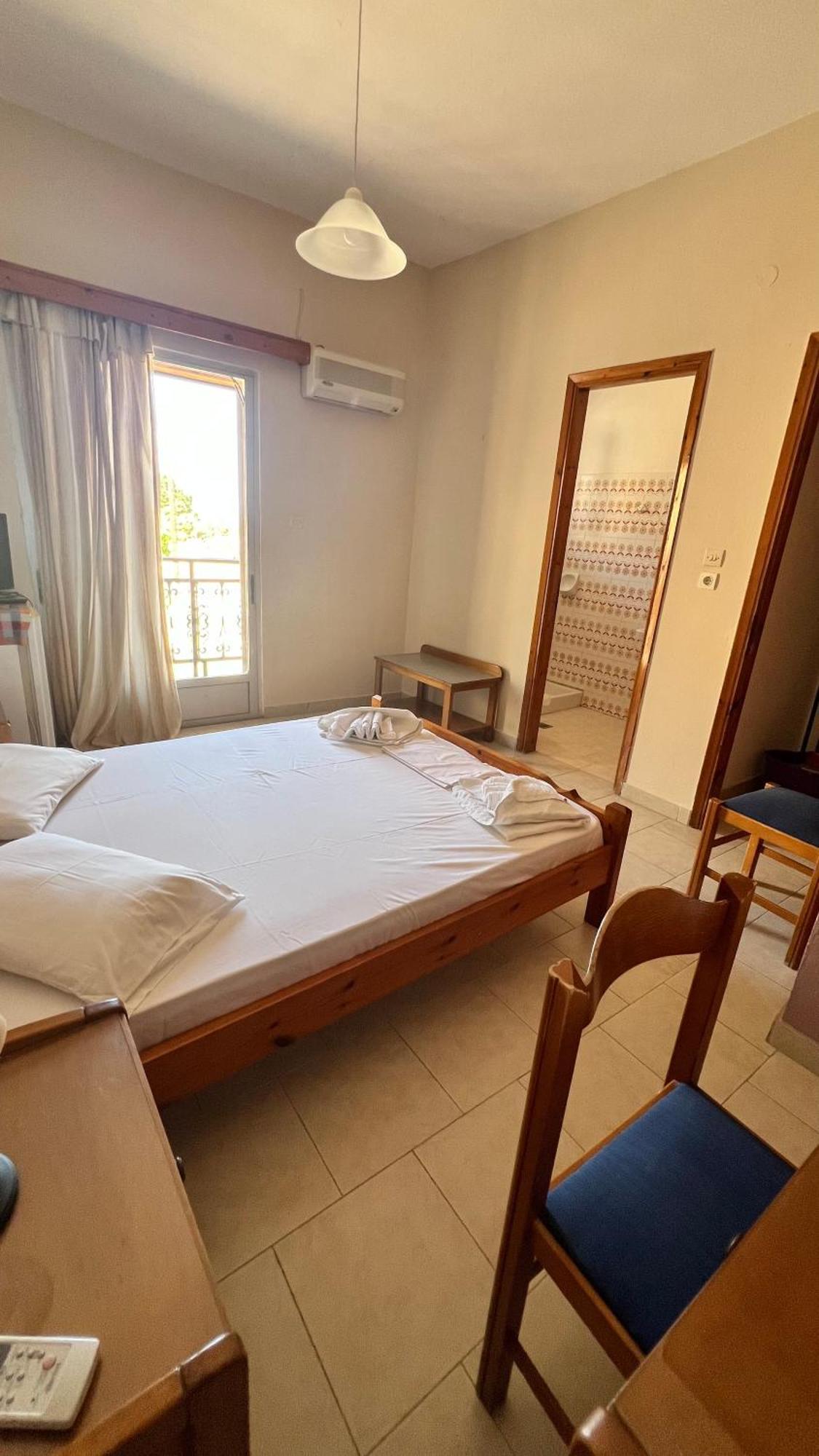Michaela Hotel Poros  Exterior foto