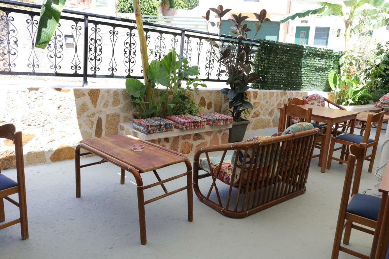 Michaela Hotel Poros  Exterior foto